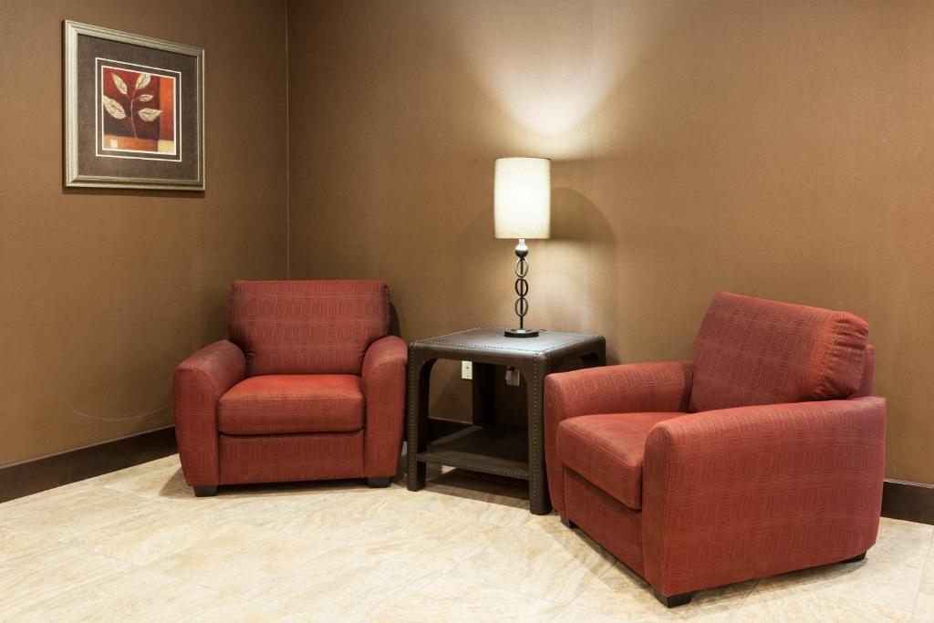 Holiday Inn Express Hotel & Suites Cheyenne an IHG Hotel image 23